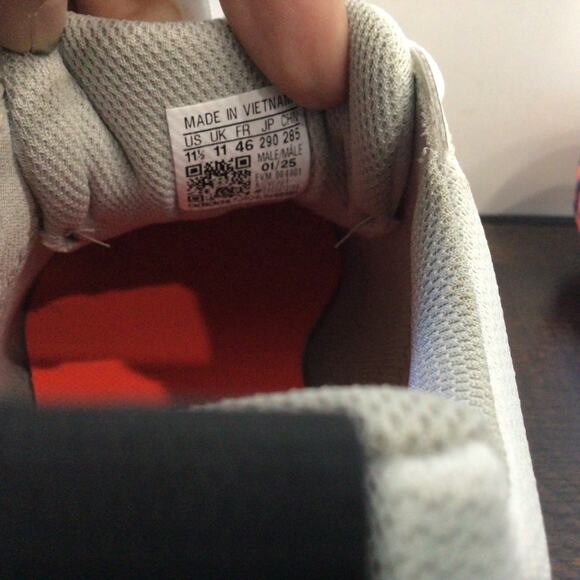 Adidas Mens Tech Response SL 3 Golf Shoes White Black Grey Size 11.5 Spikeless - Picture 7 of 7